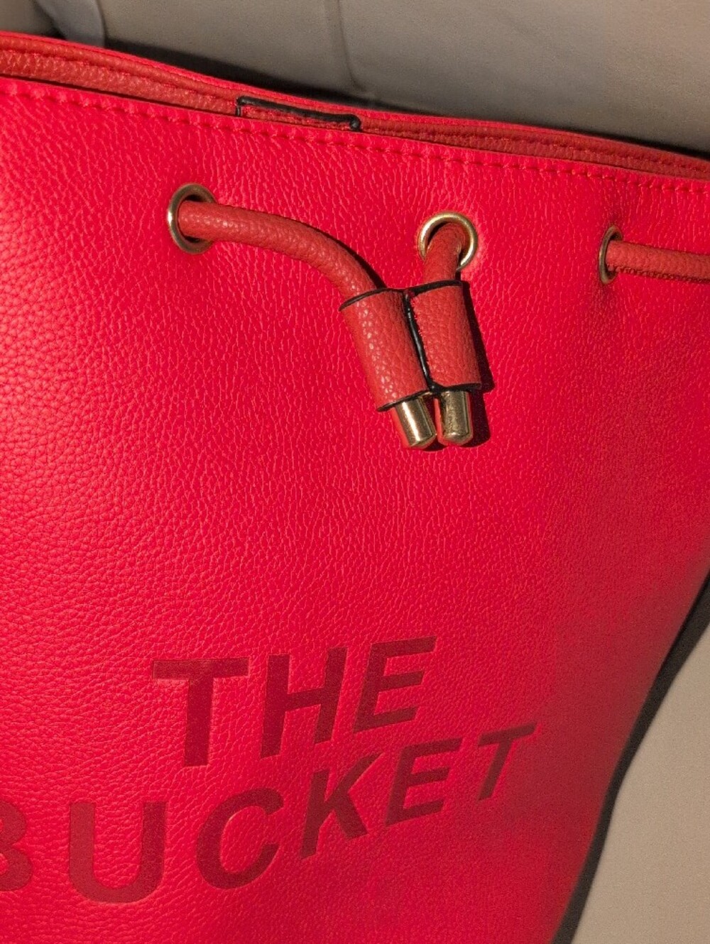 Red 2 Tone 'The Bucket' Women's Bucket Bag - Picture 10 of 12